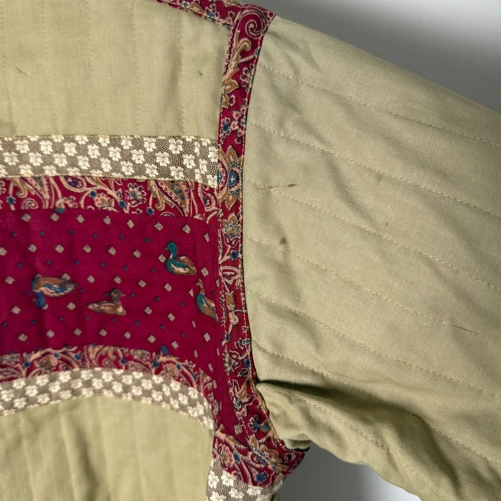Vintage Quilted Jacket Womens Large Tan Red Duck Paisley Patchwork Handmade Boho